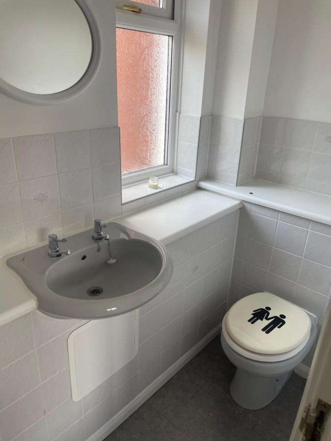 The Swallows Popular Location 3 Bedroom House Free Wi-Fi And Sky Tv In All Rooms Rough Close Extérieur photo